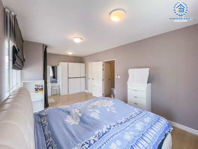 *****บ้านเดี่ยวมือสองย่านนนทบุรี ม.คณาสิริ ศาลายา หลังมุม! คุณภาพระดับแบรนด์ แสนสิริ เนื้อที่ 53.7 ตร.ว. ฟังก์ชัน 4 ห้องนอน 2 ห้องน้ำ 2 ที่จอดรถ แถมฟรี! 4 เครื่องปรับอากาศ ส่วนตัวยิ่งกว่าใคร เชื่อมต่อถ.กาญจนาภิเษก, ถ.บางม่วง-บางคูลัด, ถ.ศาลายา ใกล้ทางด่วน "ศรีรัช" จองเลย!